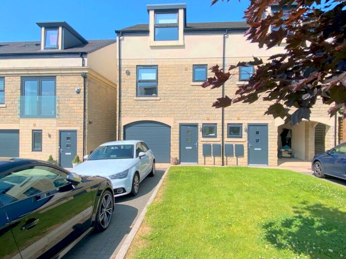 3 Bedroom Semi-Detached House To Rent In Bleaklow Court, Hawkshaw, BL8