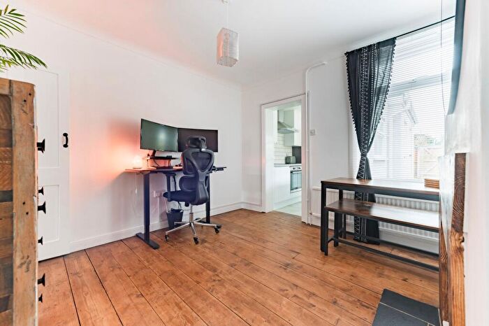 3 Bedroom Terraced House For Sale In Spencer Street, Norwich, NR3