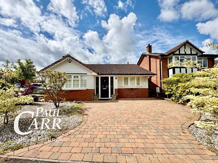 2 Bedroom Bungalow For Sale In Vaughan Close, Four Oaks, Sutton Coldfield, B74