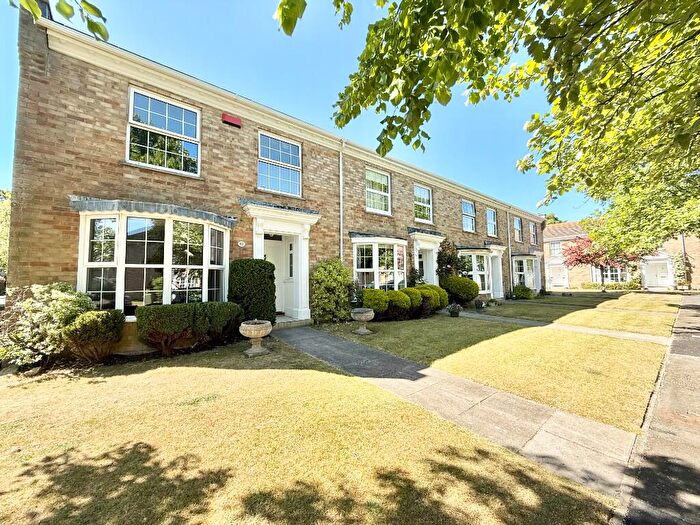 3 Bedroom House To Rent In Palmerston Avenue, Christchurch, Dorset, BH23