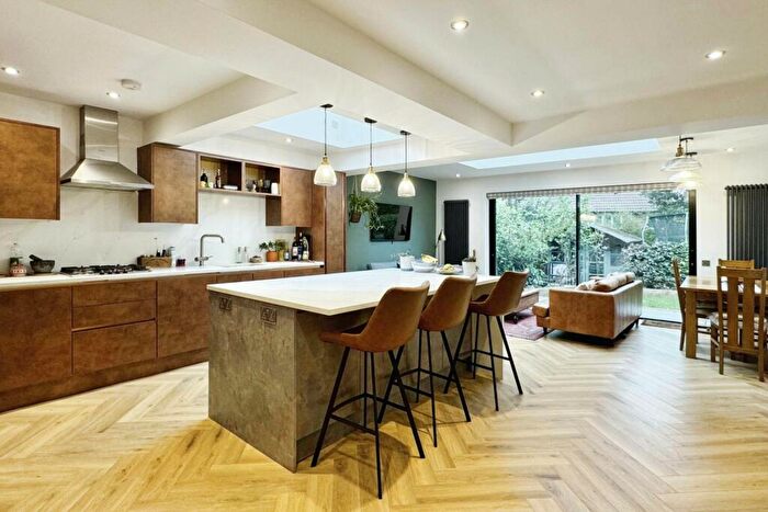 4 Bedroom Detached House To Rent In The Junipers, Wokingham, RG41