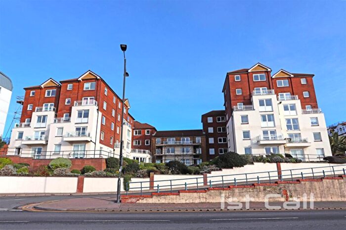 1 Bedroom Retirement Property For Sale In Holland Road, Westcliff-On-Sea, SS0