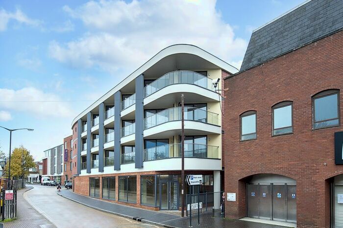 1 Bedroom Flat To Rent In Drovers Way, St.Albans, AL3