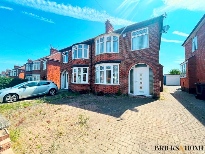 4 Bedroom Semi-Detached House To Rent In Glenborne Road, Leicester, LE2