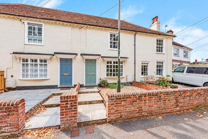 2 Bedroom Terraced House For Sale In River Street, Westbourne, PO10