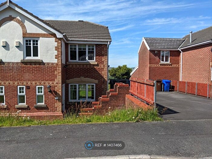 3 Bedroom Semi-Detached House To Rent In Highgate, Nelson, BB9