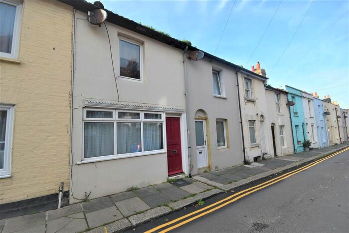 2 Bedroom Terraced House To Rent In Stonefield Road, Hastings, TN34