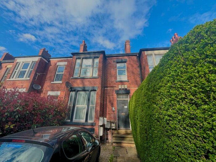 1 Bedroom Flat To Rent In Meanwood Road, Meanwood, Leeds, LS7