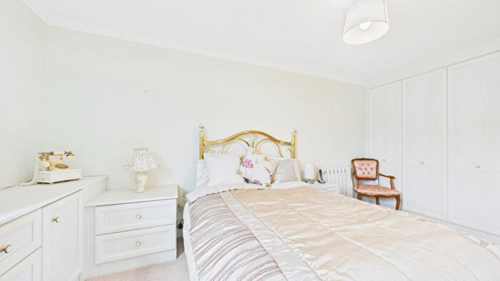 2 Bedroom Apartment For Sale In Station Road, Arnside, LA5