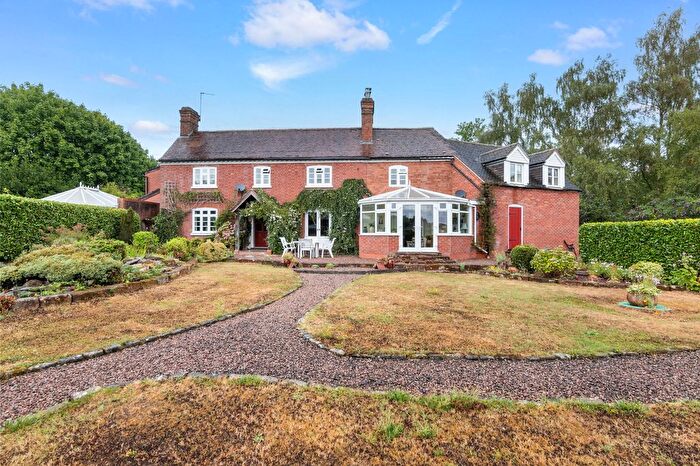 4 Bedroom Semi-Detached House For Sale In Maiden Farm House, Crossway Green, Stourport-On-Severn, Worcestershire., DY13