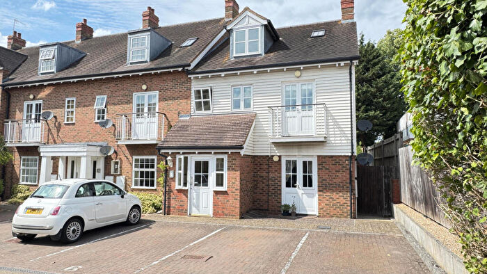 2 Bedroom Property To Rent In Shire Court, Stevenage, SG1