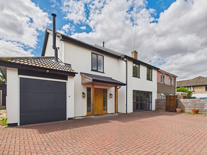 4 Bedroom Semi-Detached House To Rent In Coles Lane, Oakington, Cambridge, Cambridgeshire, CB24
