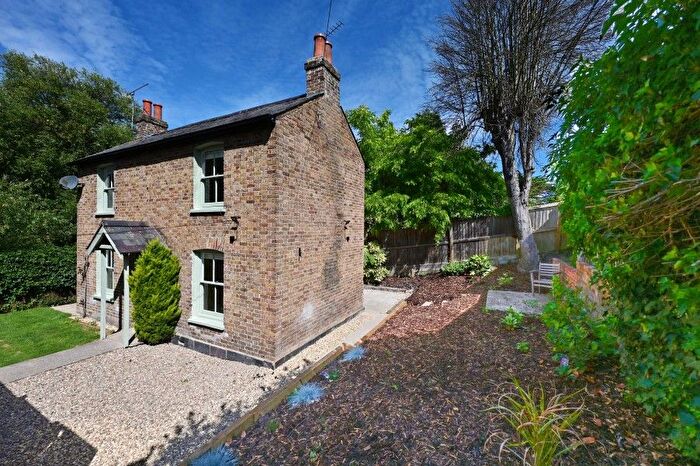 3 Bedroom Detached House To Rent In Englefield Green, Surrey, TW20