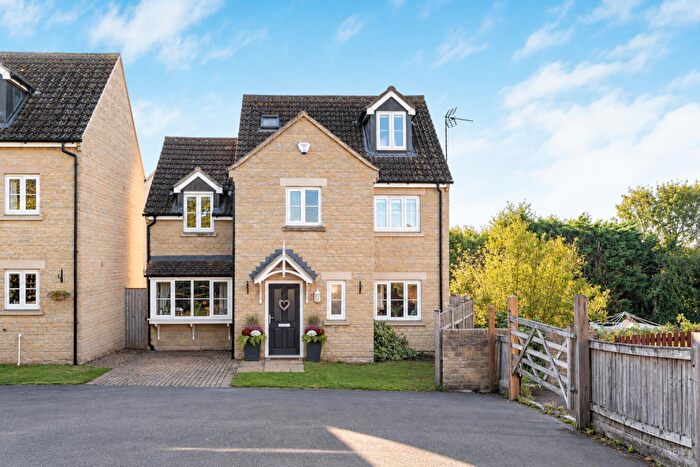 4 Bedroom Detached House For Sale In St. Georges Avenue, Kings Stanley, Stonehouse, GL10