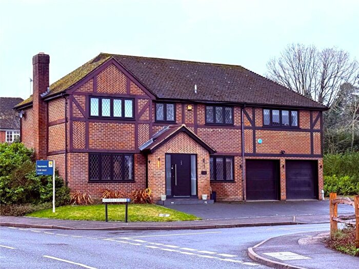 6 Bedroom Detached House For Sale In Sorrel Drive, Lightwater, Surrey, GU18