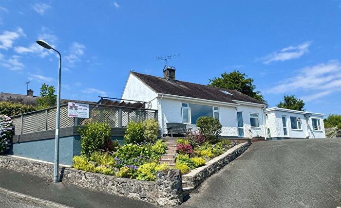 4 Bedroom Detached Bungalow For Sale In Cae Mair, Beaumaris, LL58
