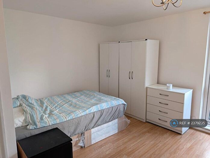 1 Bedroom Flat To Rent In Jansen Walk, London, SW11