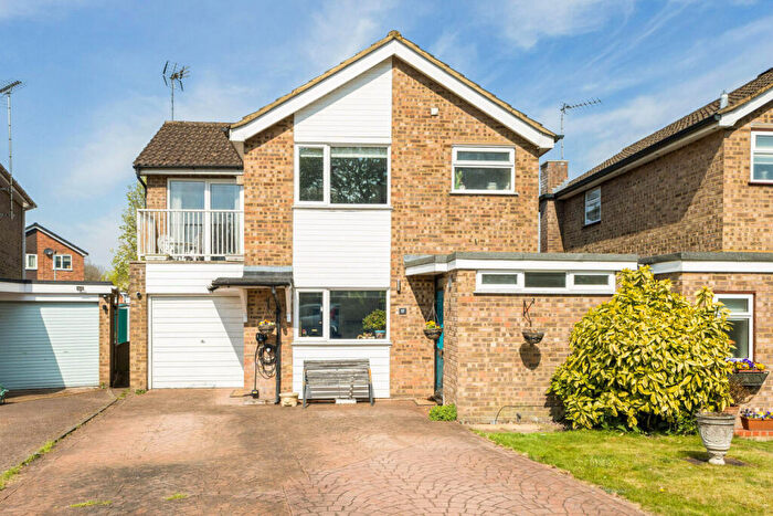 4 Bedroom Detached House For Sale In Conway Close, Loudwater, High Wycombe, Buckinghamshire, HP10