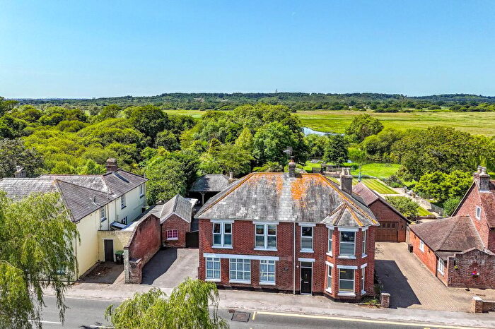 5 Bedroom Detached House For Sale In Salisbury Road, Winkton, Christchurch, BH23