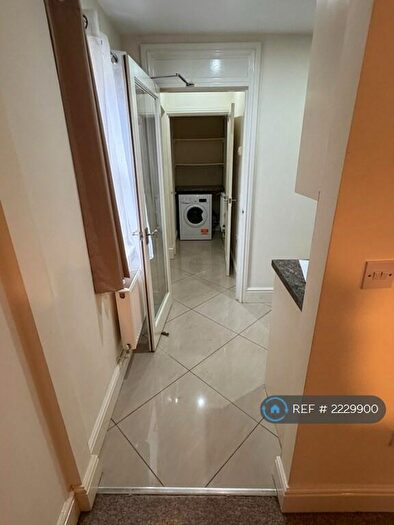 1 Bedroom Flat To Rent In Arkle House, Cheltenham, GL53