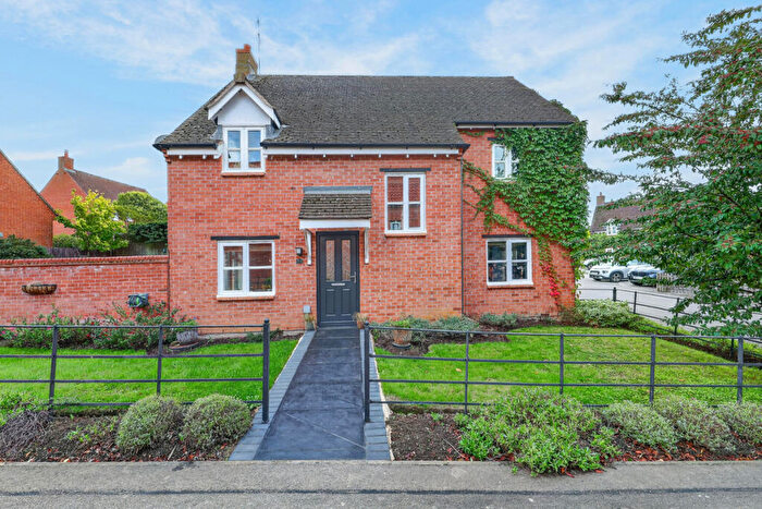 4 Bedroom Detached House For Sale In Padmans Close, Mawsley, NN14