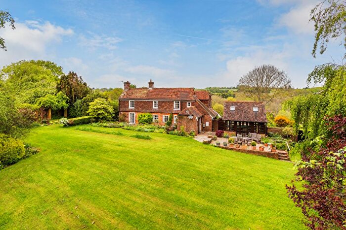 4 Bedroom Detached House For Sale In Bassetts Lane, Mayfield, TN20
