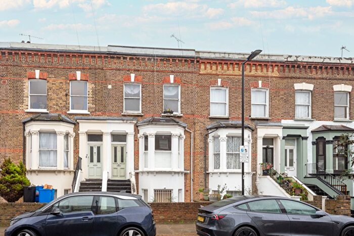 1 Bedroom Flat For Sale In Portnall Road, London, W9