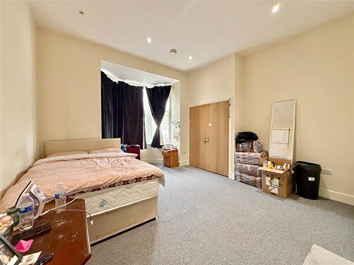 1 Bedroom Apartment To Rent In Bath Street, Southport, PR9