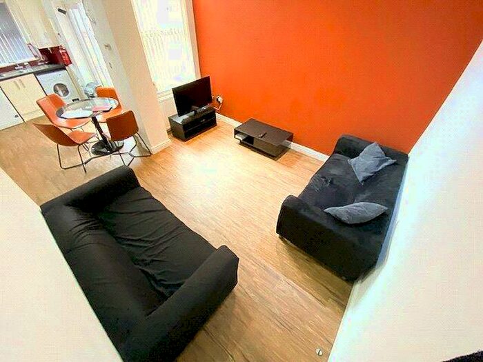 5 Bedroom Terraced House To Rent In Braemar Road, Fallowfield, Manchester, Manchester, M14