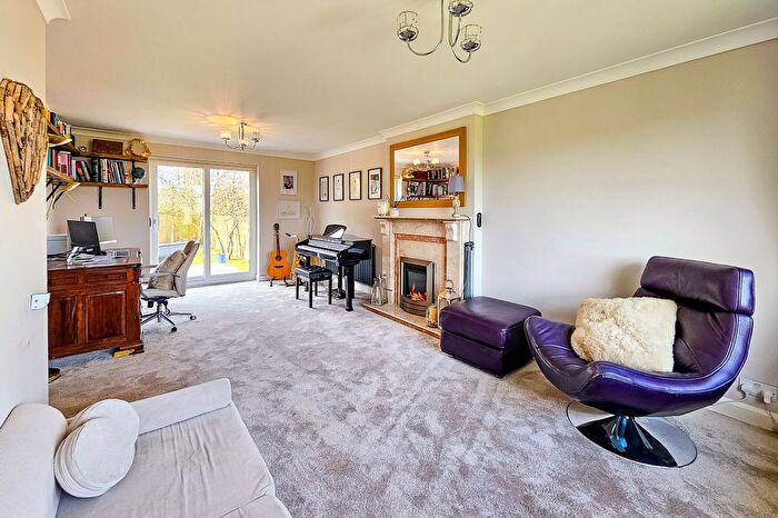 5 Bedroom Detached House To Rent In Azerley Grove, Harrogate, HG3