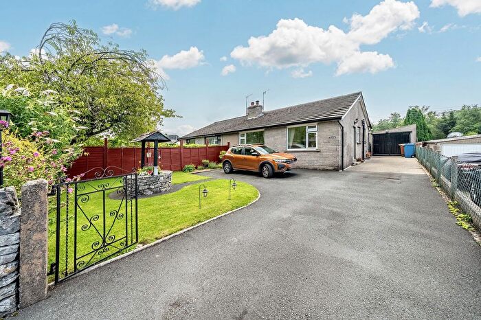 2 Bedroom Semi-detached Bungalow For Sale In Ingleton, Carnforth, LA6