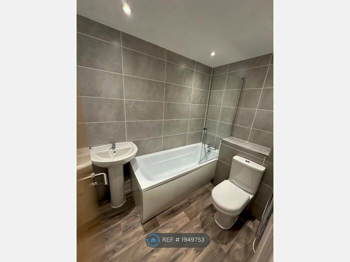 1 Bedroom Studio To Rent In St George's Lodge, Stalybridge, SK15