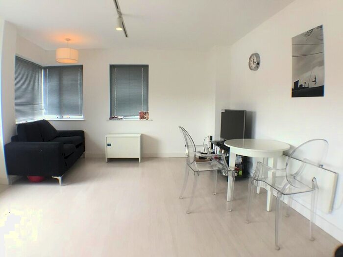 1 Bedroom Apartment To Rent In Manor Mills, Ingram Street, Leeds City Centre, LS11