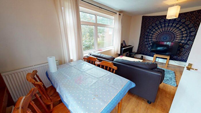 3 Bedroom House To Rent In Hubert Croft, Selly Oak, B29