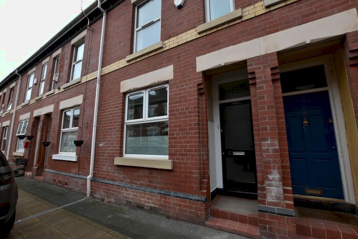 3 Bedroom Terraced House To Rent In Beever Street, Old Trafford, Manchester, M16