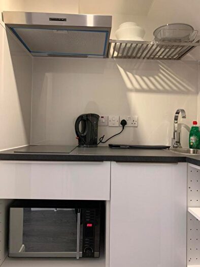 Studio To Rent In Forty Lane, Wembley, Middlesex, HA9