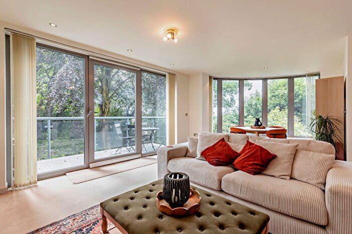 2 Bedroom Flat For Sale In Bournemouth Road, Ashley Cross, Lower Parkstone, BH14