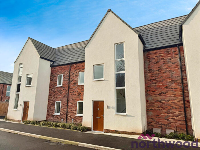 3 Bedroom Town House To Rent In Frank Cliffe Way, Middlewich, CW10