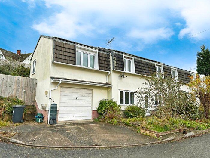 3 Bedroom House To Rent In Goodleigh, EX32