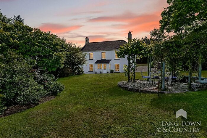 6 Bedroom Detached House For Sale In Rosehill, Cargreen, Saltash., PL12