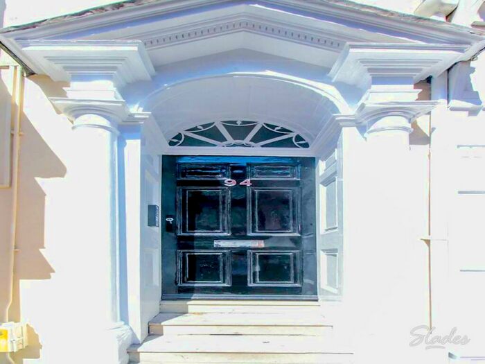 1 Bedroom Flat To Rent In High Street, Poole, Dorset, BH15