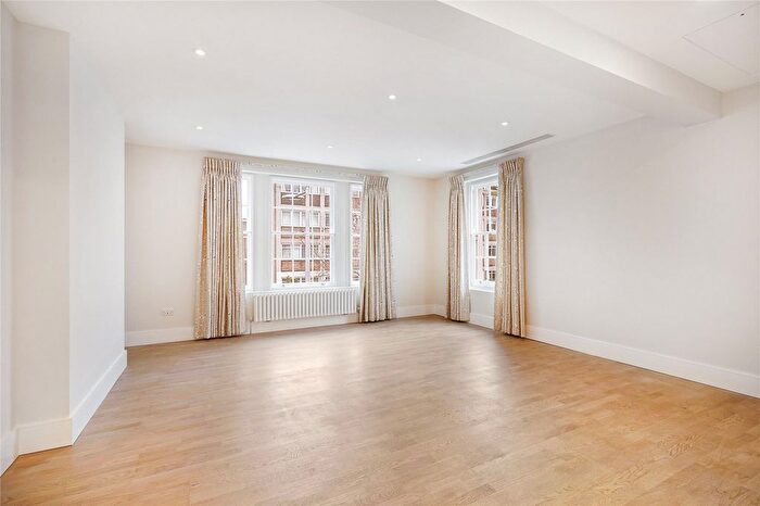 2 Bedroom Flat To Rent In Anderson Street, London, SW3