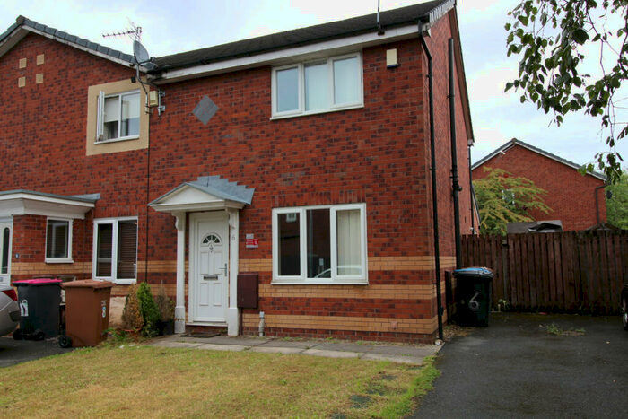 3 Bedroom Semi-Detached House To Rent In Velour Close, Trinity Riverside, Salford, Lancashire, M3