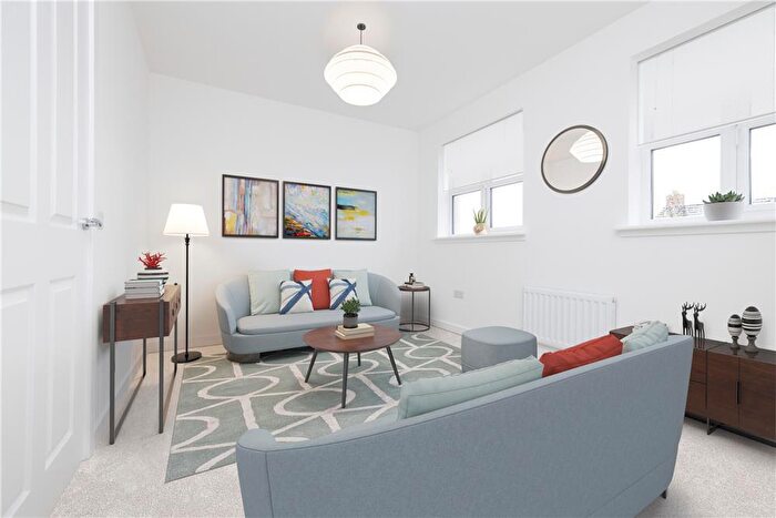 3 Bedroom Town House For Sale In Bradshaw Lane, Edinburgh, EH12