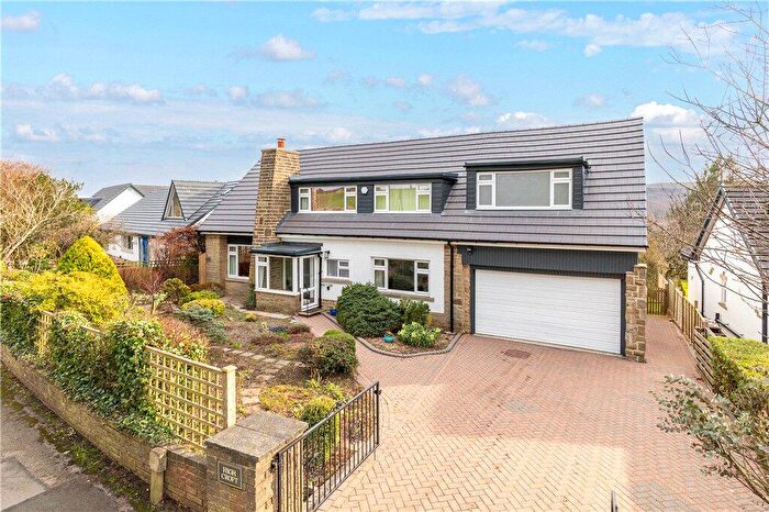 4 Bedroom Detached House For Sale In Slates Lane, Ilkley, West Yorkshire, LS29