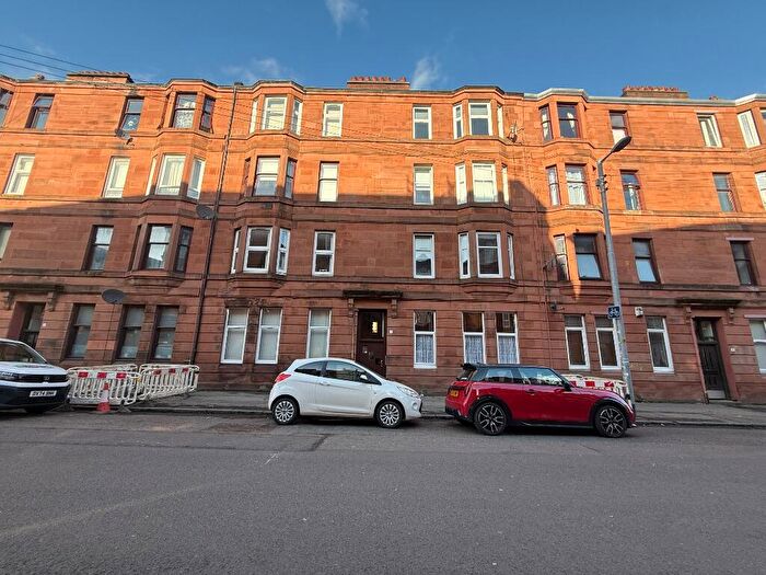 2 Bedroom Flat To Rent In Dixon Road, Govanhill, Glasgow, G42