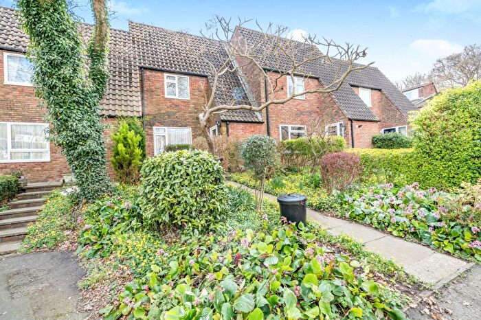 4 Bedroom Terraced House To Rent In Croft Mead, Chichester, PO19