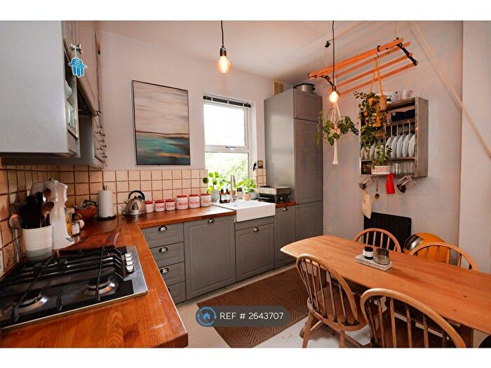 2 Bedroom Maisonette To Rent In Elderfield Road, London, E5