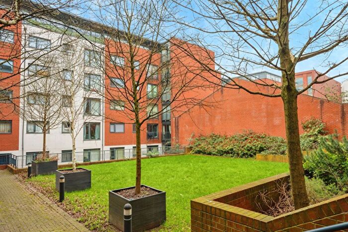 2 Bedroom Flat For Sale In Cheapside, Deritend, Birmingham, B12