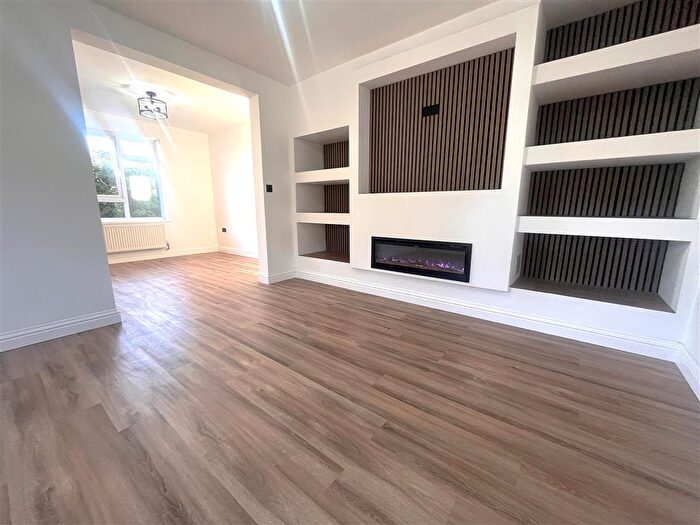 3 Bedroom Semi-Detached House To Rent In West Drove North, Walton Highway, Wisbech, PE14